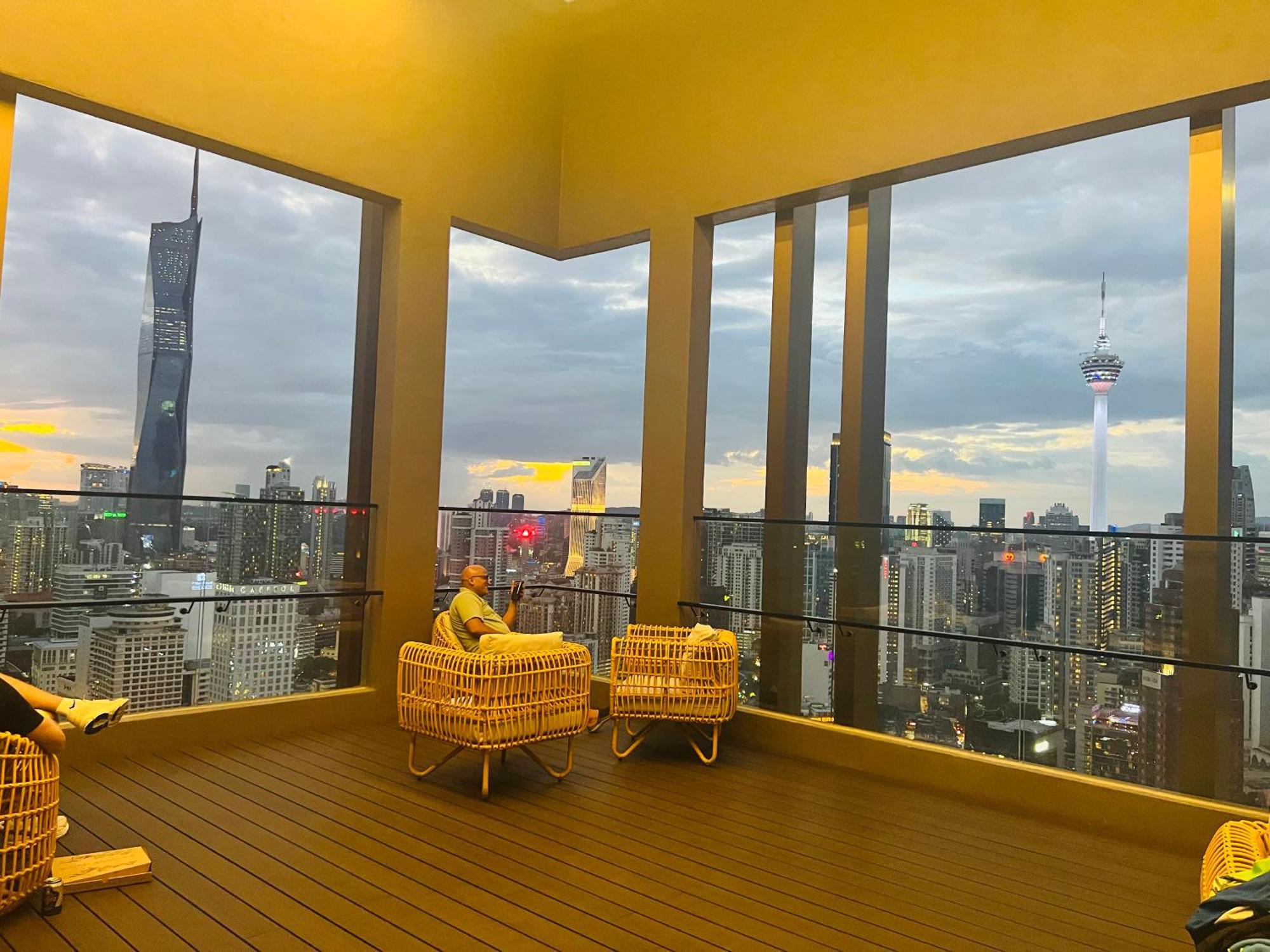 Popular Suites At Axon Residence Klcc Kuala Lumpur Esterno foto