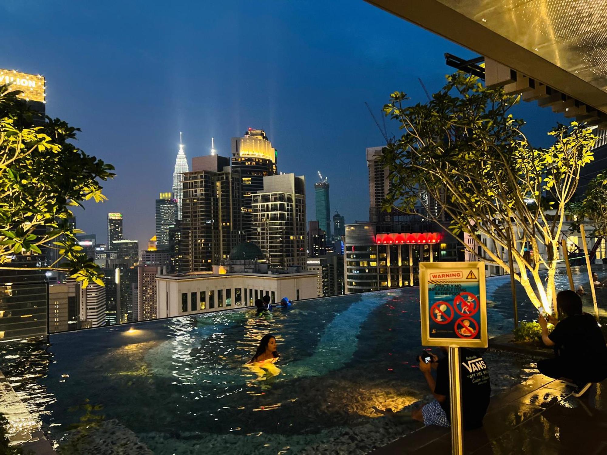 Popular Suites At Axon Residence Klcc Kuala Lumpur Esterno foto