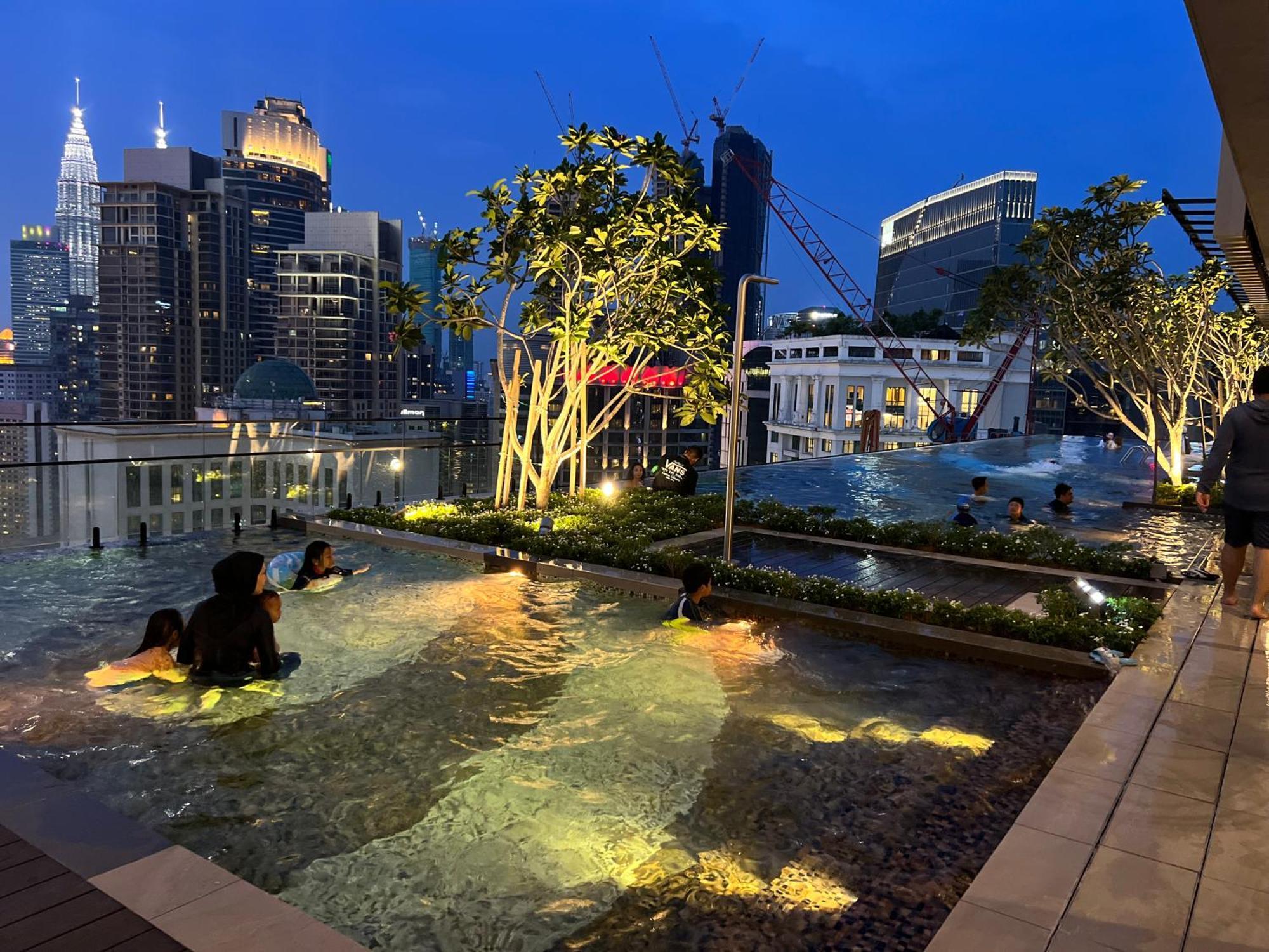 Popular Suites At Axon Residence Klcc Kuala Lumpur Esterno foto